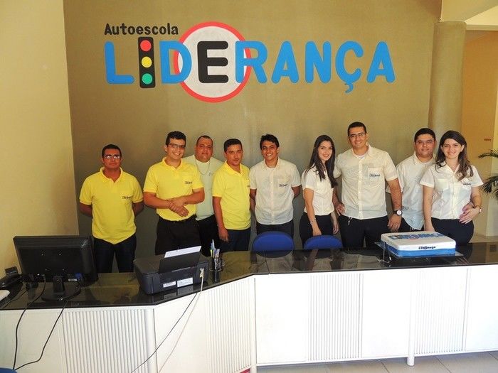 Autoescola Liderança realiza carreata para oficializar sua abertura - Imagem 2