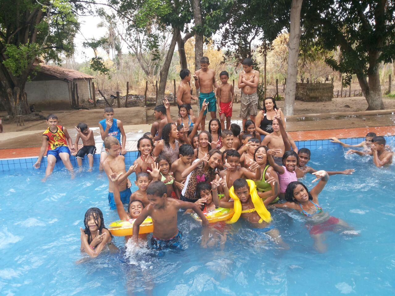 Alunos do PETI ganham dia de Lazer