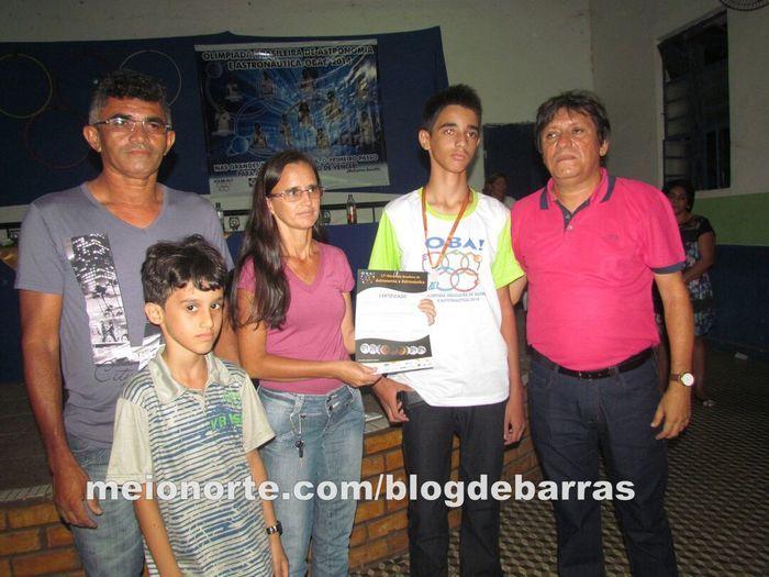 Secretário de Educação Cláudio César realizou grande evento para alunos medalhistas de olímpiadas - Imagem 8