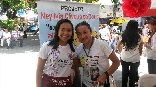 Voluntários do Projeto Neylivia Oliveira da Costa Mulher Viva participa de uma concentração em Teresina   - Imagem 3