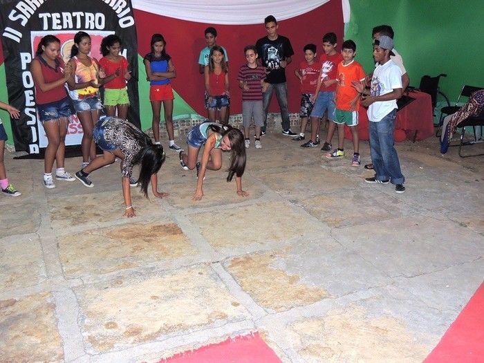 U. E. Tomaz Café realiza II Sarau Literário com a participação do público - Imagem 67