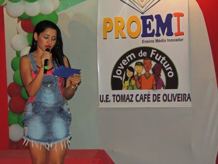 U. E. Tomaz Café realiza II Sarau Literário com a participação do público - Imagem 41