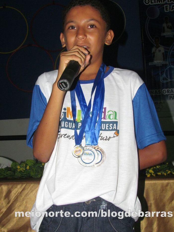 Secretário de Educação Cláudio César realizou grande evento para alunos medalhistas de olímpiadas - Imagem 15