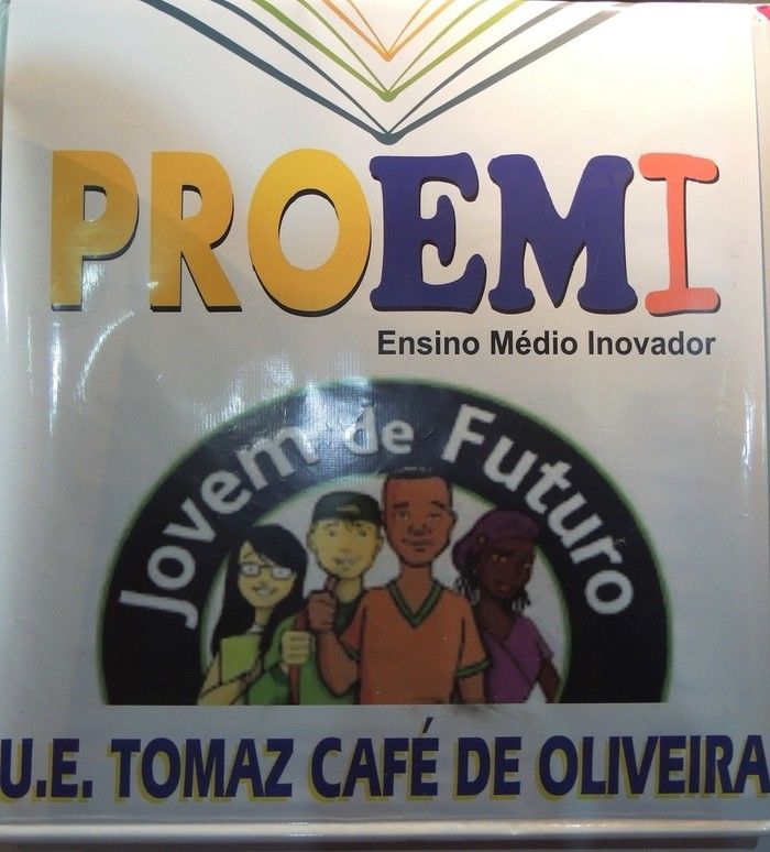 U. E. Tomaz Café realiza II Sarau Literário com a participação do público - Imagem 4