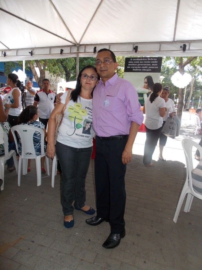 Voluntários do Projeto Neylivia Oliveira da Costa Mulher Viva participa de uma concentração em Teresina   - Imagem 71