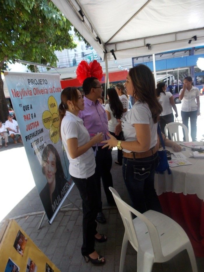 Voluntários do Projeto Neylivia Oliveira da Costa Mulher Viva participa de uma concentração em Teresina   - Imagem 52