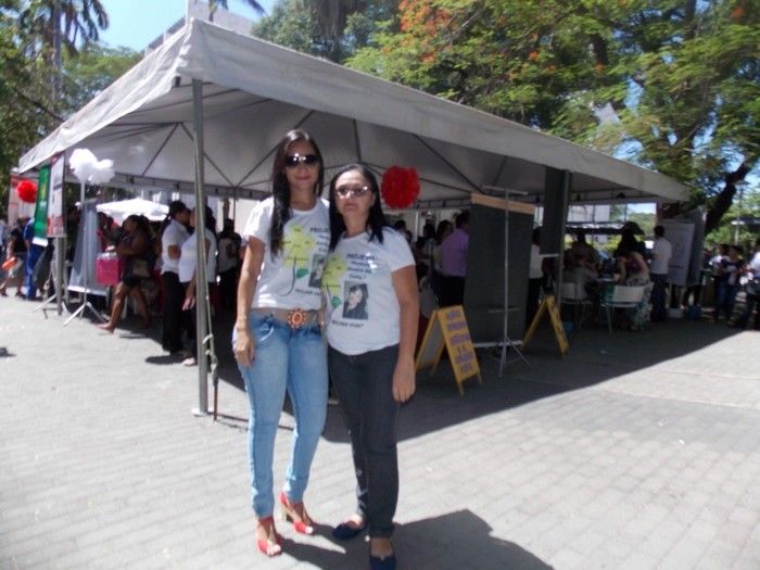 Voluntários do Projeto Neylivia Oliveira da Costa Mulher Viva participa de uma concentração em Teresina   - Imagem 51