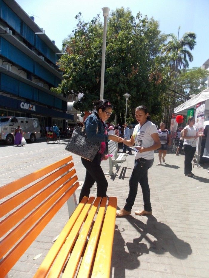 Voluntários do Projeto Neylivia Oliveira da Costa Mulher Viva participa de uma concentração em Teresina   - Imagem 45