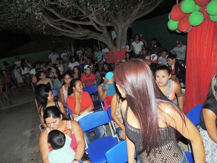 U. E. Tomaz Café realiza II Sarau Literário com a participação do público - Imagem 82