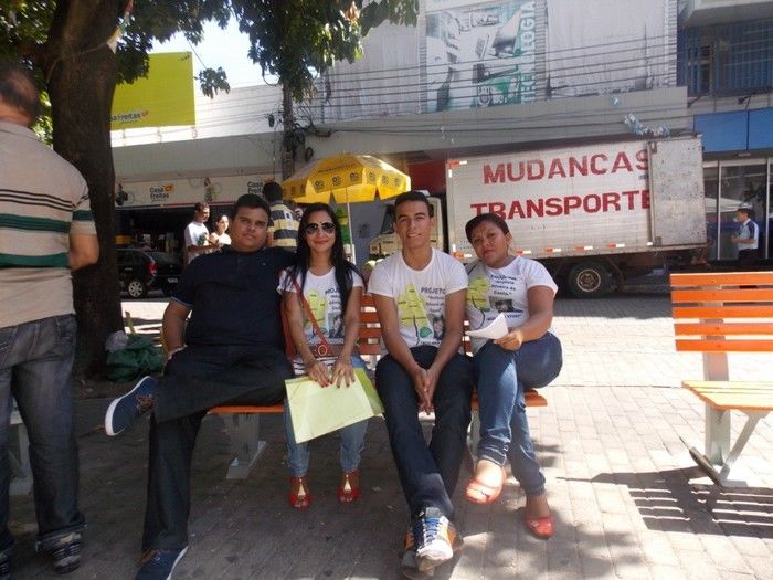 Voluntários do Projeto Neylivia Oliveira da Costa Mulher Viva participa de uma concentração em Teresina   - Imagem 27