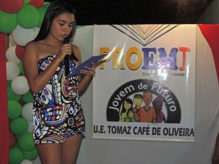 U. E. Tomaz Café realiza II Sarau Literário com a participação do público - Imagem 27