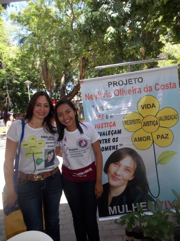 Voluntários do Projeto Neylivia Oliveira da Costa Mulher Viva participa de uma concentração em Teresina   - Imagem 63