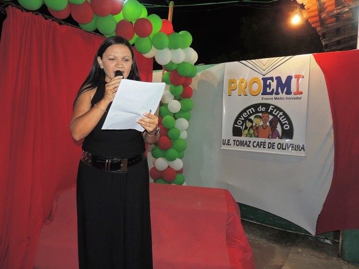 U. E. Tomaz Café realiza II Sarau Literário com a participação do público - Imagem 6