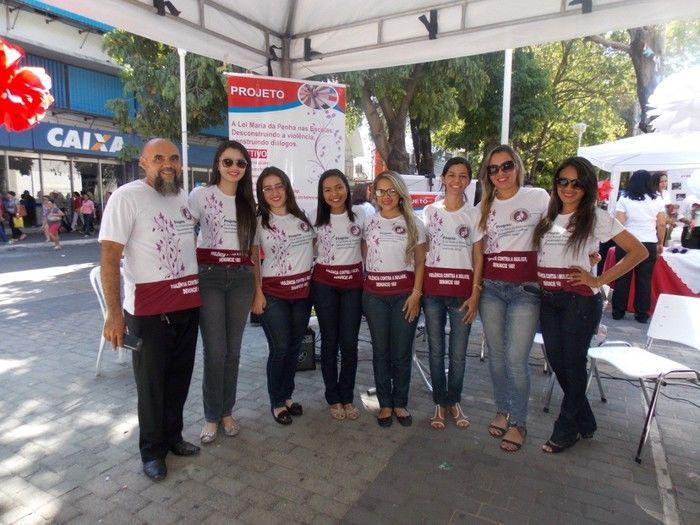 Voluntários do Projeto Neylivia Oliveira da Costa Mulher Viva participa de uma concentração em Teresina   - Imagem 10