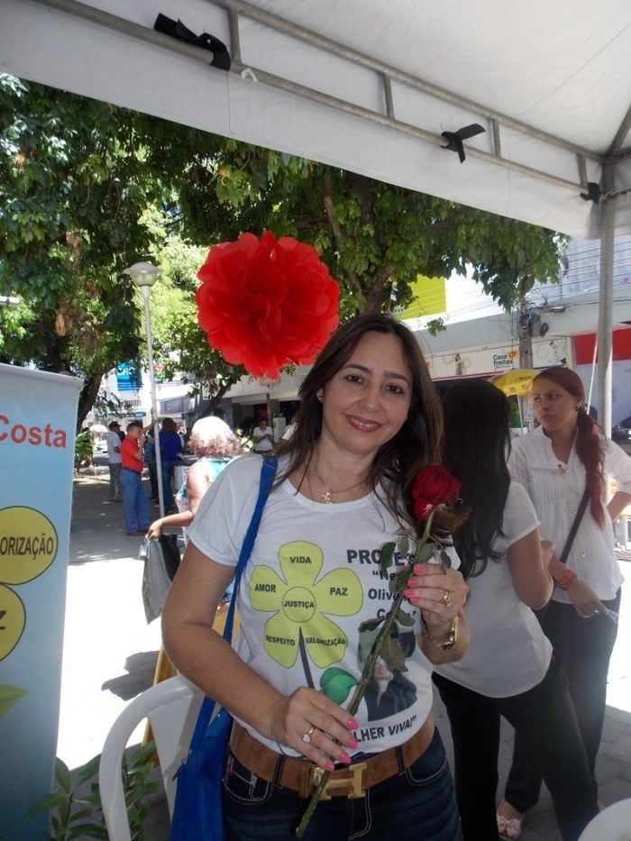 Voluntários do Projeto Neylivia Oliveira da Costa Mulher Viva participa de uma concentração em Teresina   - Imagem 67
