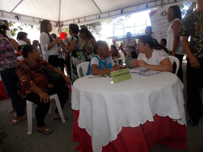 Voluntários do Projeto Neylivia Oliveira da Costa Mulher Viva participa de uma concentração em Teresina   - Imagem 35