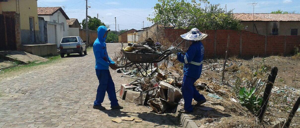 Prefeitura de Oeiras intensifica serviços de limpeza na cidade
