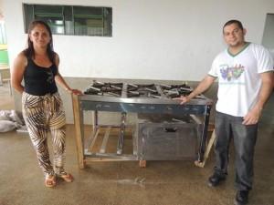 Prefeitura entrega equipamentos para escolas da rede municipal - Imagem 3