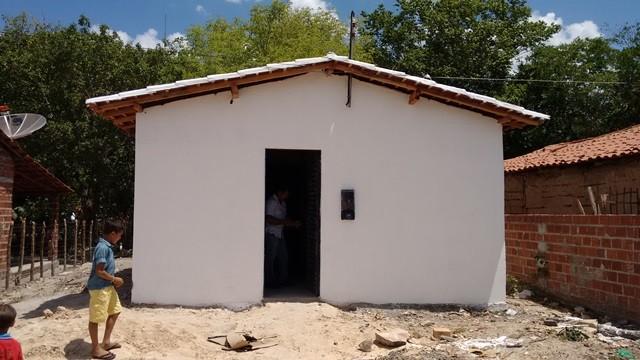 Prefeito Zé Resende acompanhado de técnicos, entrega casas do PAC I - Imagem 7