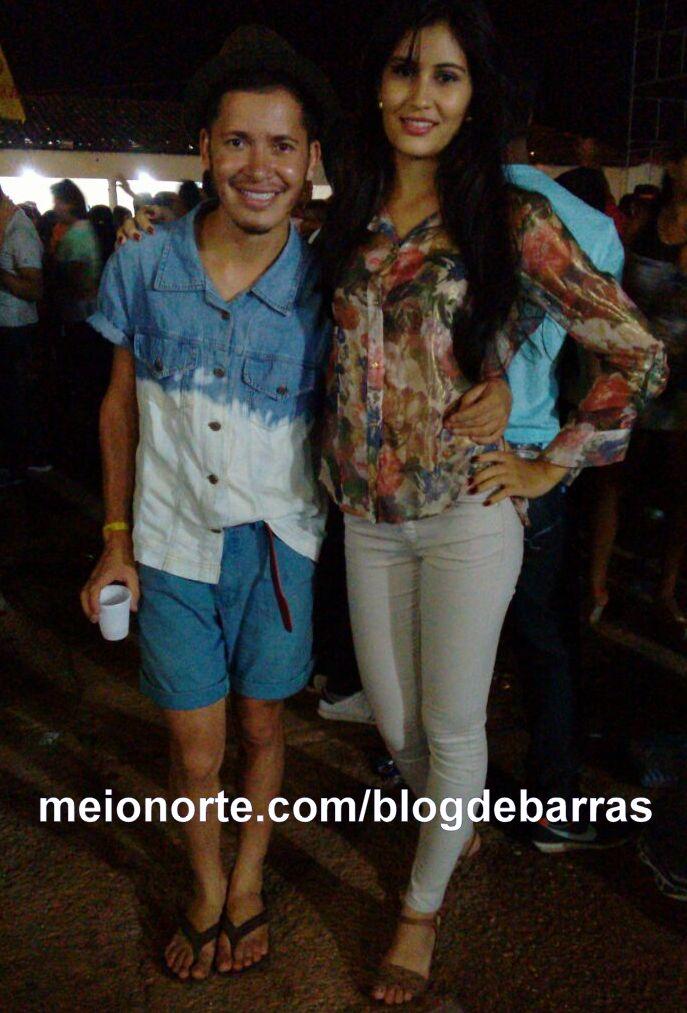 Confira quem curtiu o show da cantora Mara Pavanelly - Imagem 20