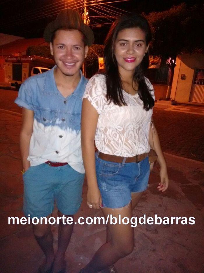 Confira quem curtiu o show da cantora Mara Pavanelly - Imagem 26