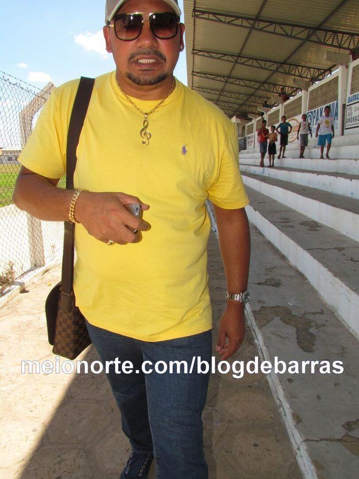 Cantor  Zezo ‘O nordestino apaixonado’ acaba de chegar em solo barrense - Imagem 2