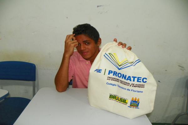 Curso de piscicultura do PRONATEC inicia em Amarante - Imagem 9