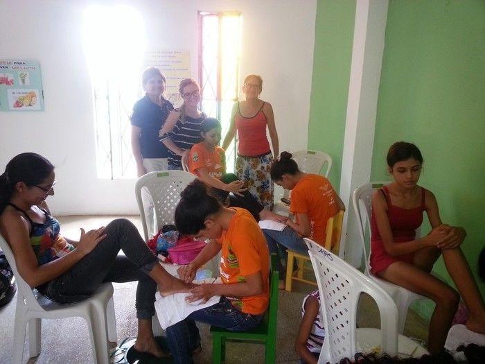 Alunas do curso de manicure atendem comunidade de forma gratuita - Imagem 4