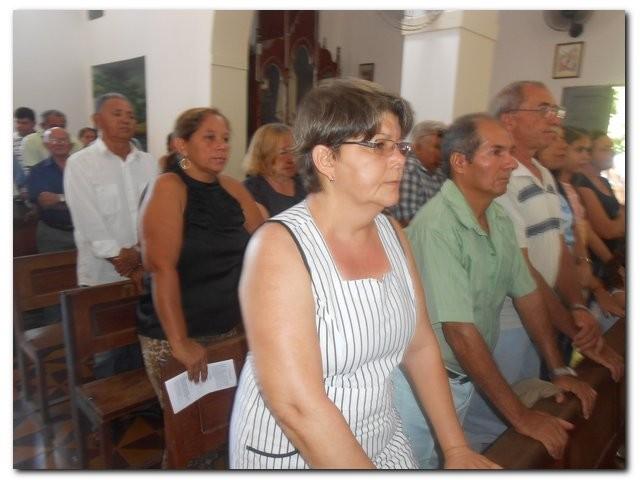 Missa do 7º dia de Maria Olga da Silva Monteiro e Francisco Gonçalves de Oliveira - Imagem 35