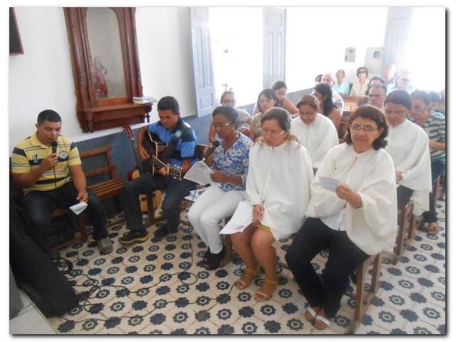 Missa do 7º dia de Maria Olga da Silva Monteiro e Francisco Gonçalves de Oliveira - Imagem 15