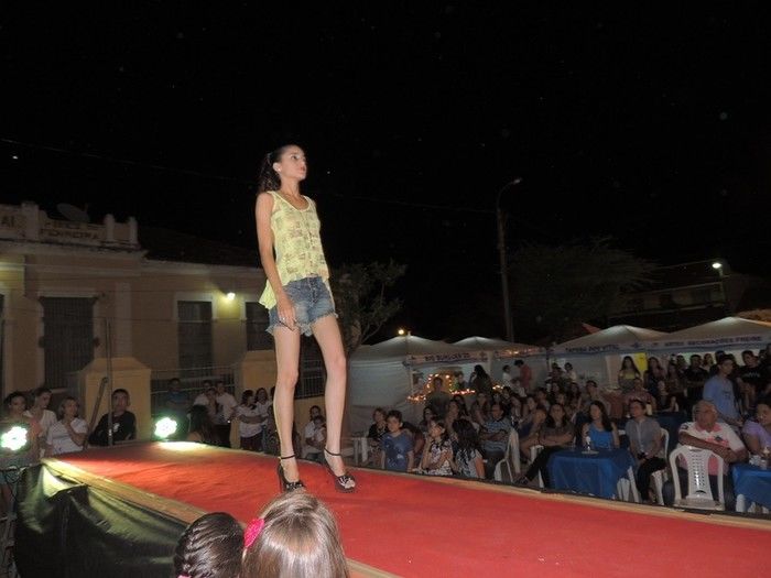 Público prestigia primeira noite da Feira do Empreendedor  - Imagem 60