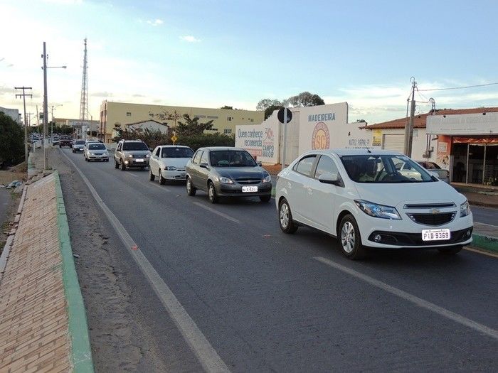 Noite dos motoristas e motoqueiros tem início com uma grande passeata - Imagem 16