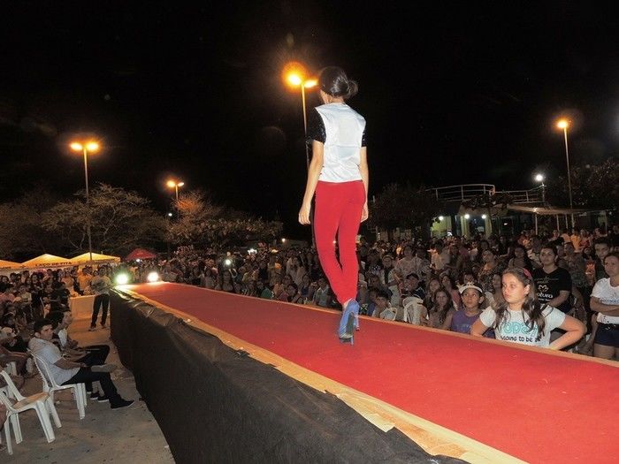 Público prestigia primeira noite da Feira do Empreendedor  - Imagem 64