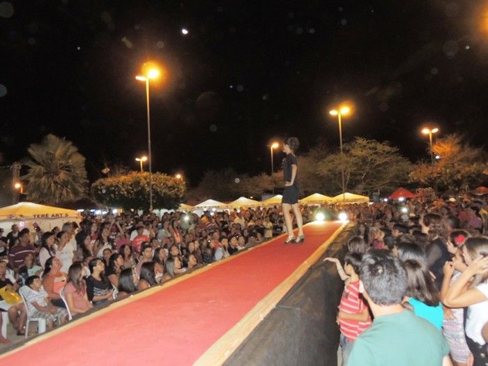 Exposição, desfile e música marcam a abertura da Feira Cidade Empreendedora - Imagem 15