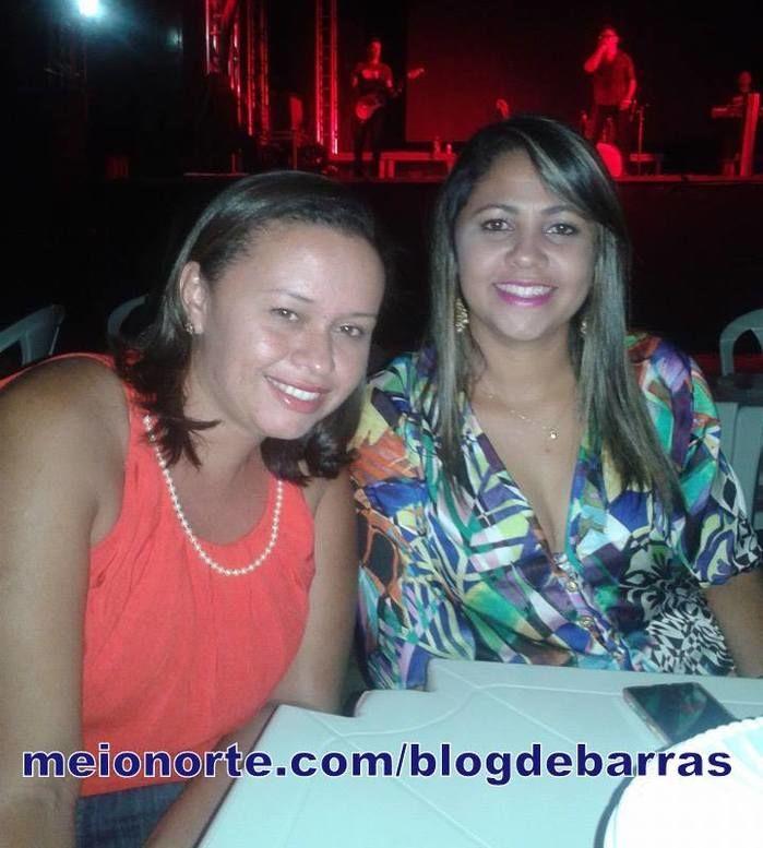 Lotação: Zezo ‘O Nordestino Apaixonado’ cantou e encantou público barrense - Imagem 6