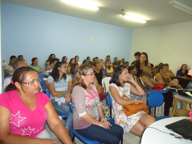 Equipes da Secretaria Municipal de Saúde Recebem Certificação do PMAQ - Imagem 8