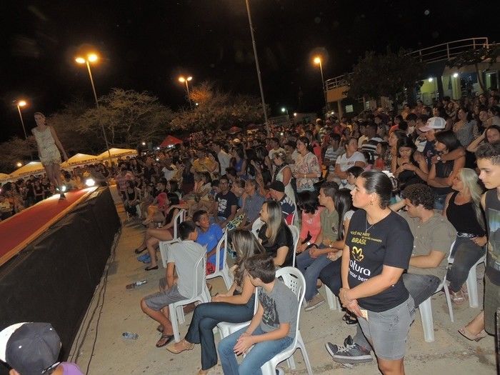 Público prestigia primeira noite da Feira do Empreendedor  - Imagem 72