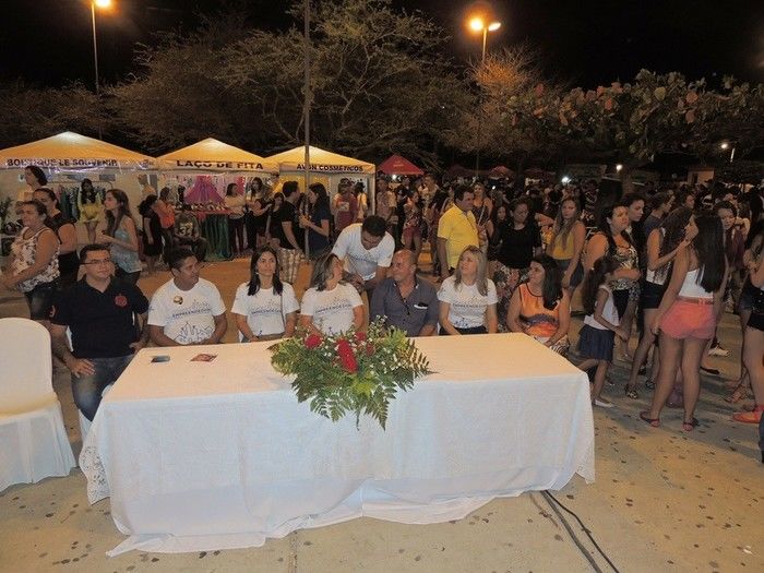 Público prestigia primeira noite da Feira do Empreendedor  - Imagem 33