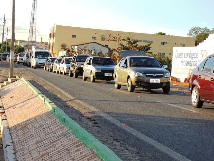Noite dos motoristas e motoqueiros tem início com uma grande passeata - Imagem 26