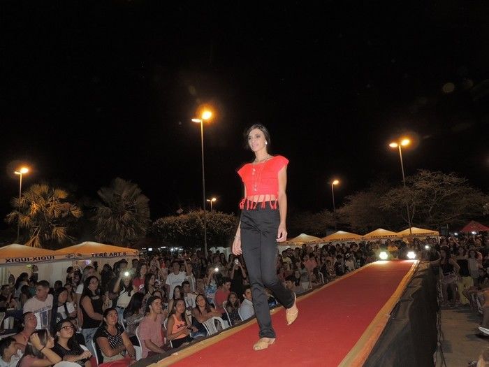 Público prestigia primeira noite da Feira do Empreendedor  - Imagem 57