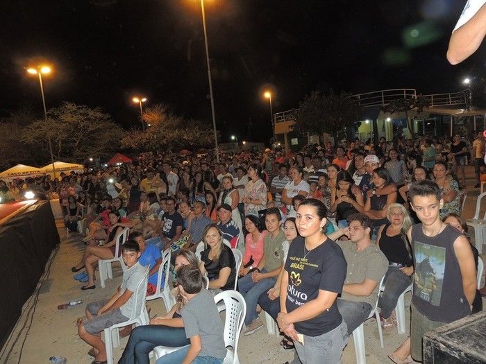 Público prestigia primeira noite da Feira do Empreendedor  - Imagem 73