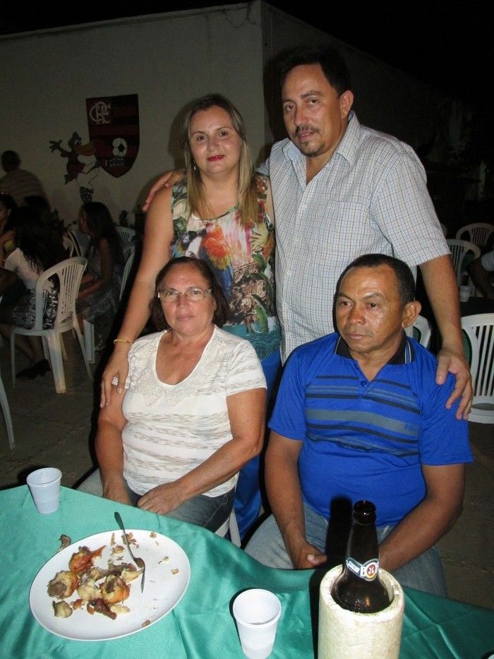 prefeito: Walter Alencar faz festa em sua Residência para homenagear Funcionários em Agricolândia - Imagem 55