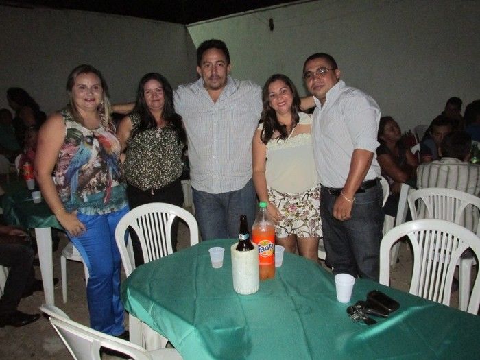 prefeito: Walter Alencar faz festa em sua Residência para homenagear Funcionários em Agricolândia - Imagem 26