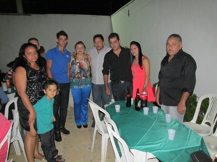 prefeito: Walter Alencar faz festa em sua Residência para homenagear Funcionários em Agricolândia - Imagem 28