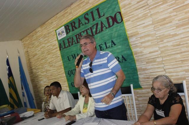 Prefeita Dra. Salete Rego faz lançamento do programa Brasil Alfabetizado 2014. - Imagem 6