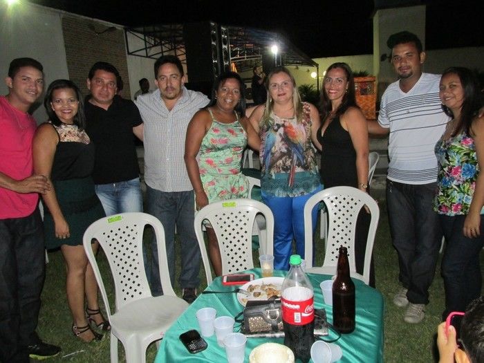 prefeito: Walter Alencar faz festa em sua Residência para homenagear Funcionários em Agricolândia - Imagem 69