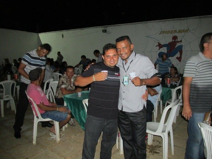 prefeito: Walter Alencar faz festa em sua Residência para homenagear Funcionários em Agricolândia - Imagem 75