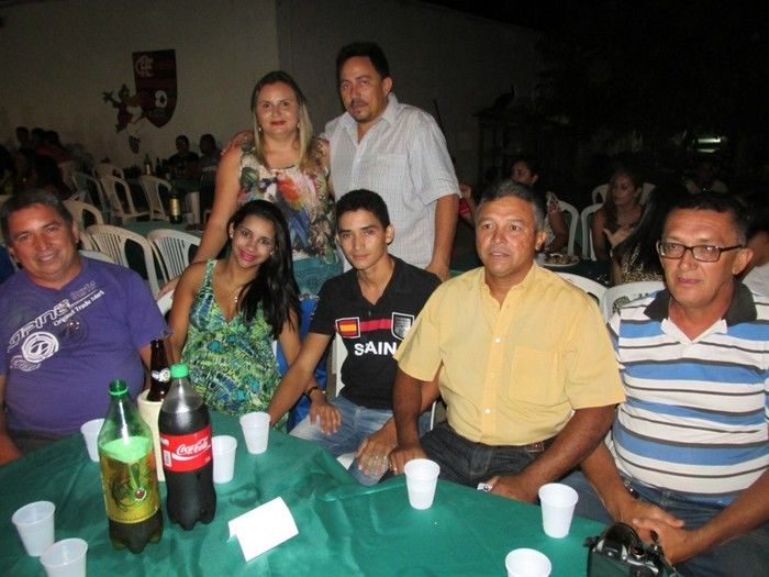 prefeito: Walter Alencar faz festa em sua Residência para homenagear Funcionários em Agricolândia - Imagem 59