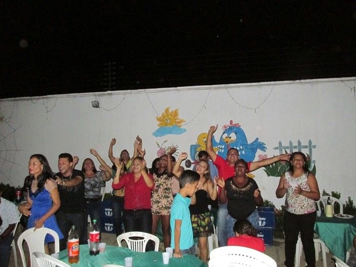 prefeito: Walter Alencar faz festa em sua Residência para homenagear Funcionários em Agricolândia - Imagem 83