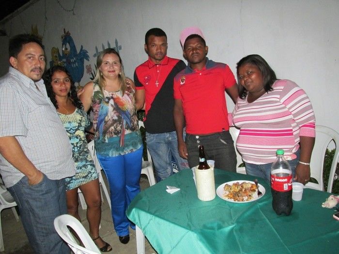 prefeito: Walter Alencar faz festa em sua Residência para homenagear Funcionários em Agricolândia - Imagem 40